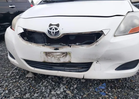 2007 Toyota Yaris z USA, uszkodzony, nr VIN JTDBT903371142605